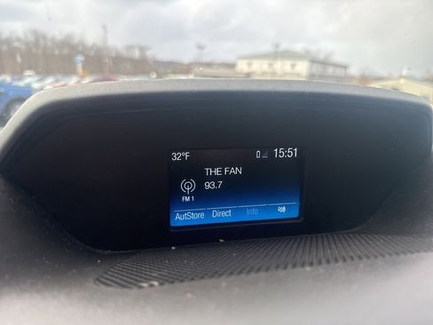 Used 2016 Ford Transit 150 XL image 24