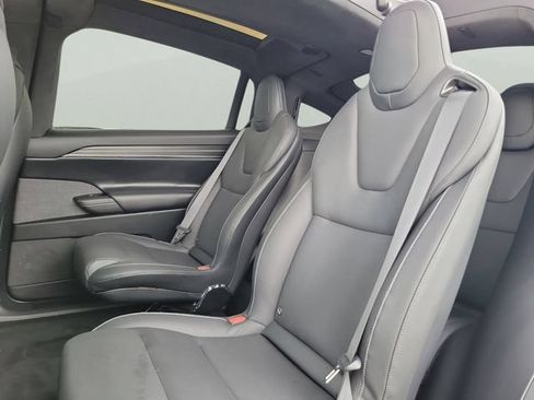 Used 2022 Tesla Model X Plaid AWD/4WD image 12