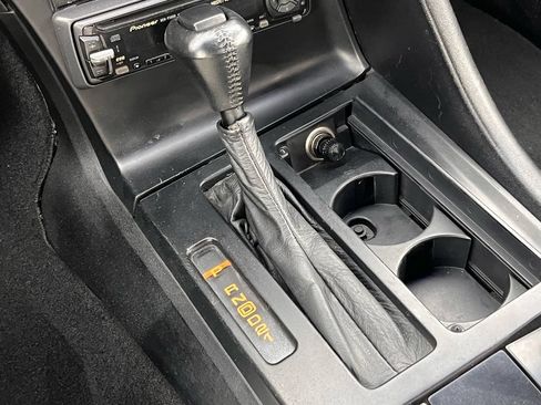 Used 1992 Chevrolet Corvette Coupe RWD image 17