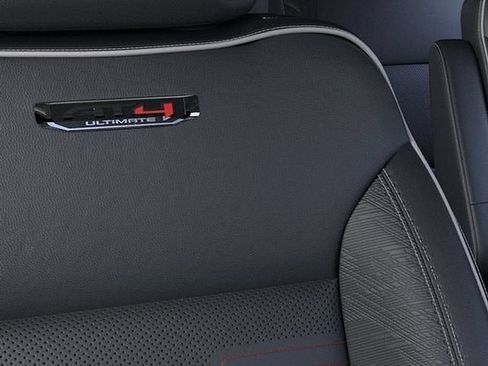 New 2026 GMC Yukon AT4 Ultimate AWD/4WD image 21
