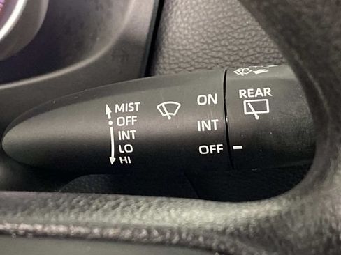 Used 2023 Toyota RAV4 LE AWD/4WD image 17