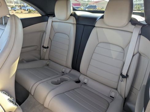 Used 2019 Mercedes-Benz C 300 Cabriolet image 12