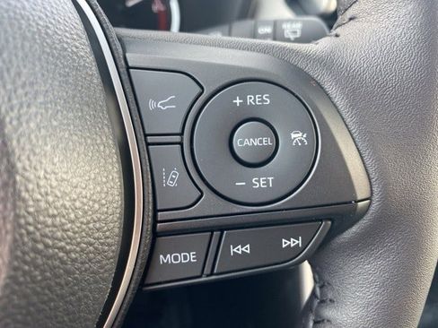 New 2025 Toyota RAV4 XLE image 28