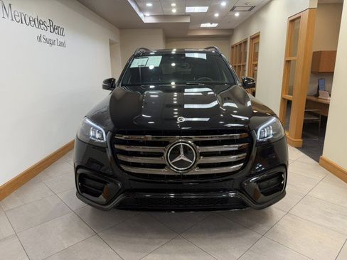 Certified 2025 Mercedes-Benz GLS 450 4MATIC image 2