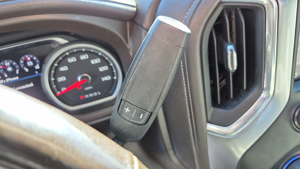 Used 2020 Chevrolet Silverado 1500 LTZ w/ LTZ Texas Edition RWD image 19