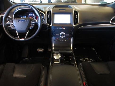 Certified 2020 Ford Edge ST w/ Equipment Group 401A image 20