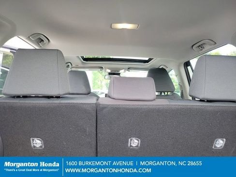 Used 2025 Toyota RAV4 XLE w/ Convenience Package FWD image 19
