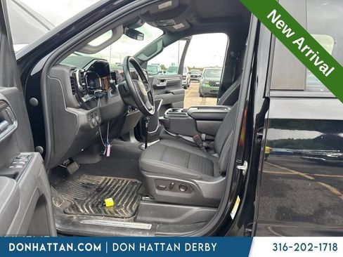 Used 2023 Chevrolet Silverado 1500 LT AWD/4WD image 2