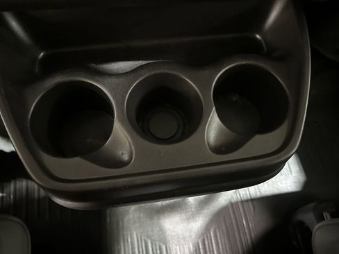 Used 2024 GMC Savana 2500 w/ Driver Convenience Package image 21