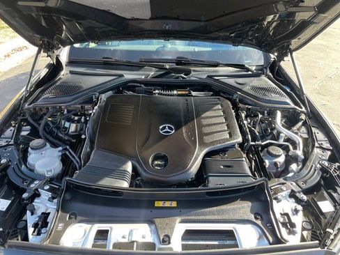 Used 2024 Mercedes-Benz E 450 4MATIC Sedan image 2