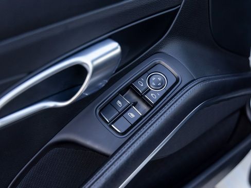 Certified 2019 Porsche 911 Carrera 4S image 24