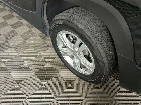 Certified 2024 GMC Terrain SLE image 15