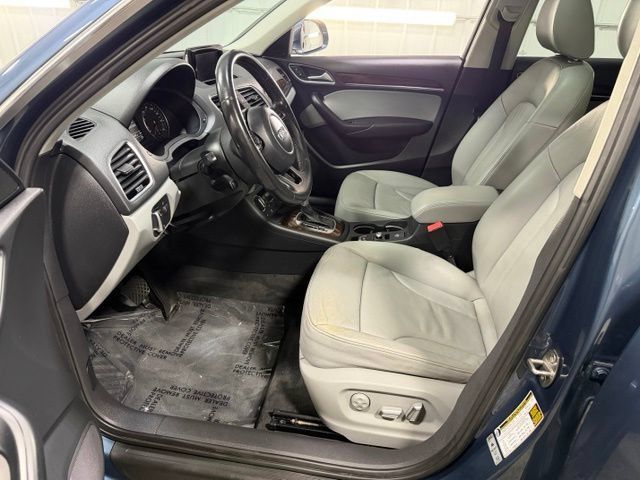 Used 2017 Audi Q3 2.0T Premium Plus AWD/4WD image 7
