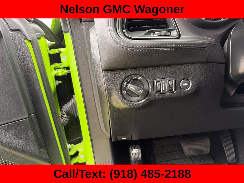 Used 2023 Dodge Challenger SXT w/ Plus Package RWD image 13
