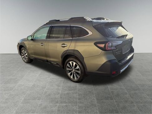 Used 2023 Subaru Outback Touring XT w/ Tech Package 3 image 4