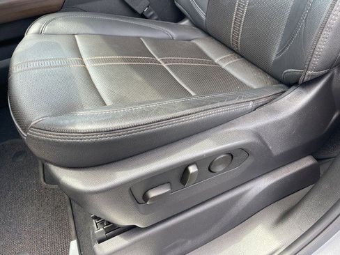 Used 2024 Chevrolet Silverado 1500 High Country w/ Technology Package image 12