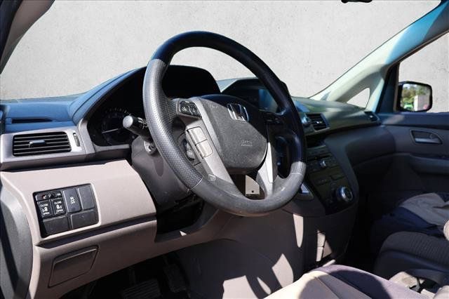 Used 2013 Honda Odyssey EX image 12