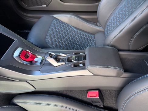 Used 2023 Lamborghini Huracan EVO RWD image 28