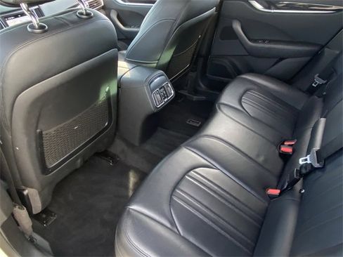 Used 2022 Maserati Levante GT image 26