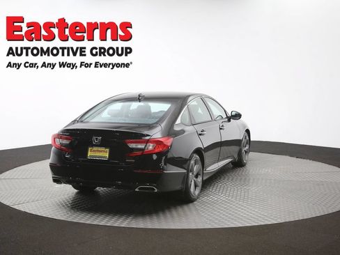 Used 2018 Honda Accord Touring image 39
