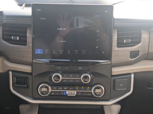 Certified 2024 Ford Expedition Max Limited image 17