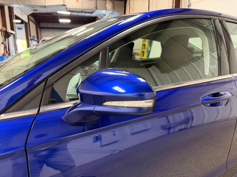 Used 2014 Ford Fusion SE FWD image 26