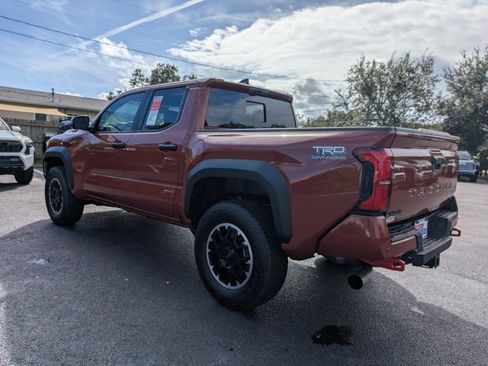 New 2025 Toyota Tacoma TRD Off-Road image 6
