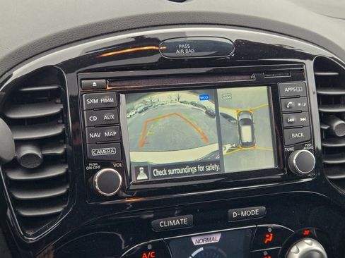 Used 2015 Nissan Juke SV w/ Technology Package image 23