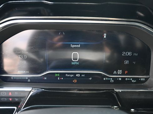 Used 2024 Chevrolet Silverado 1500 ZR2 w/ Technology Package image 22