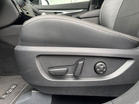 Used 2025 INFINITI QX55 Essential AWD/4WD image 16