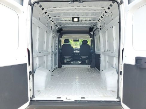 Used 2026 RAM ProMaster 2500 w/ Convenience Group FWD image 27