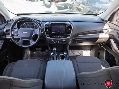 Used 2020 Chevrolet Traverse LT FWD image 33