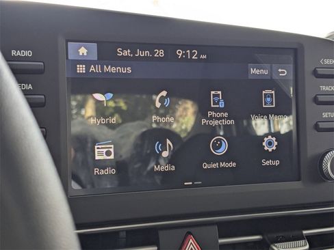 New 2025 Hyundai Elantra Blue image 20