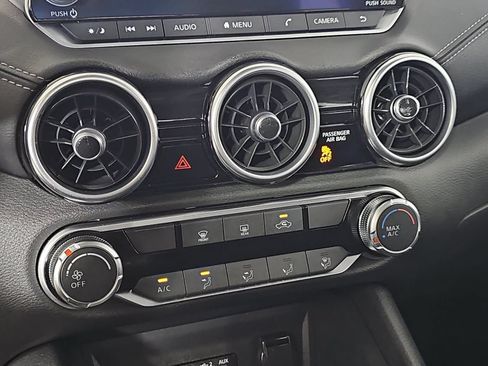 Certified 2025 Nissan Sentra SV FWD image 22