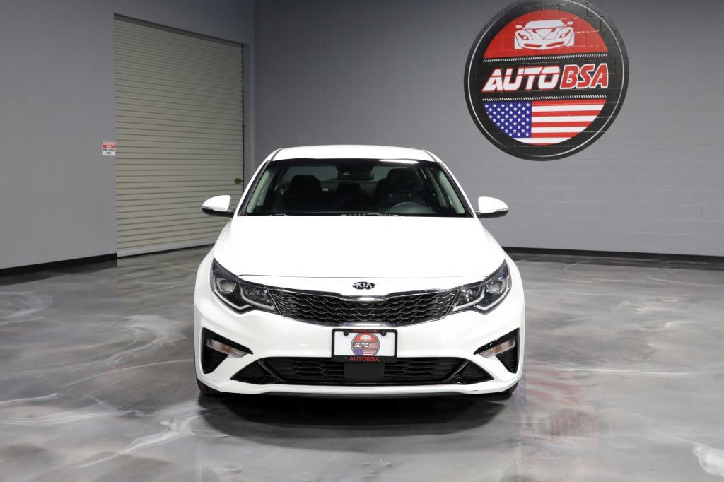 Used 2020 Kia Optima LX FWD image 2