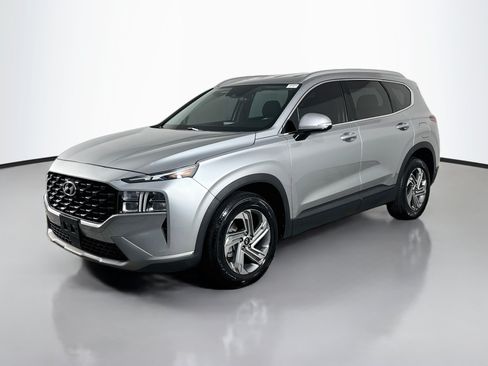 Used 2023 Hyundai Santa Fe SEL FWD image 4