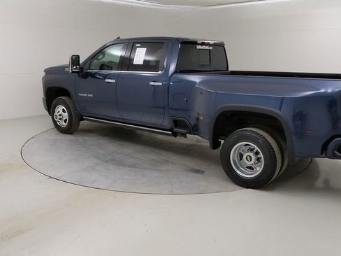 Used 2021 Chevrolet Silverado 3500 High Country image 17