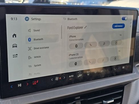 Used 2025 Ford Explorer Active w/ Active Comfort Package image 31