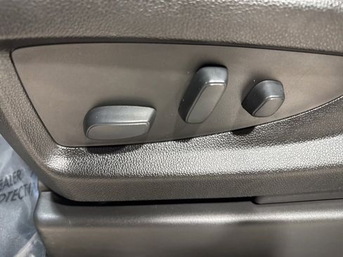 Used 2018 GMC Sierra 1500 SLT image 39