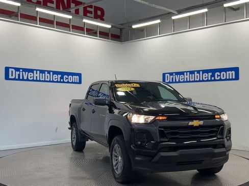 Used 2024 Chevrolet Colorado LT w/ LT Convenience Package RWD image 5
