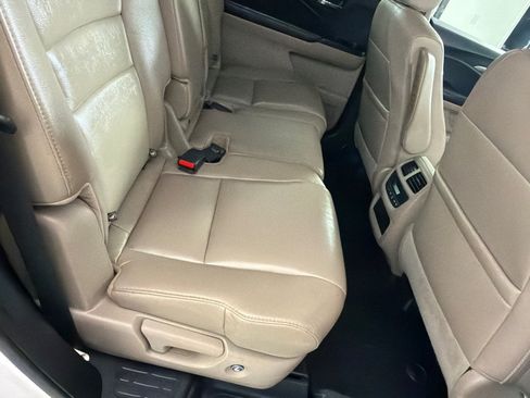 Used 2017 Honda Pilot EX-L image 24