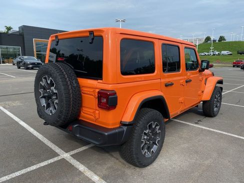 New 2025 Jeep Wrangler Unlimited Sahara w/ Safety Group AWD/4WD image 3