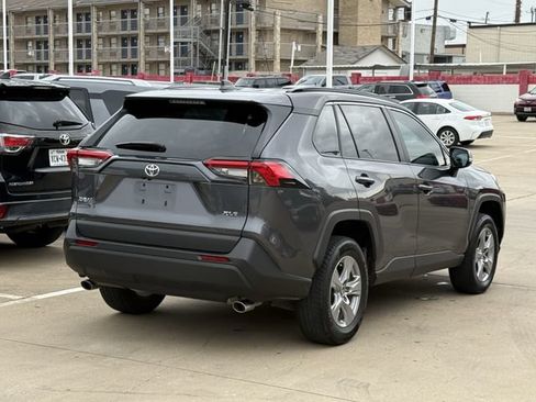Used 2025 Toyota RAV4 XLE FWD image 4