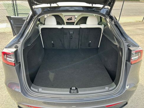 Used 2023 Tesla Model Y Long Range image 55