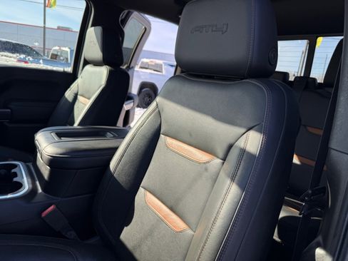 Used 2019 GMC Sierra 1500 AT4 image 16