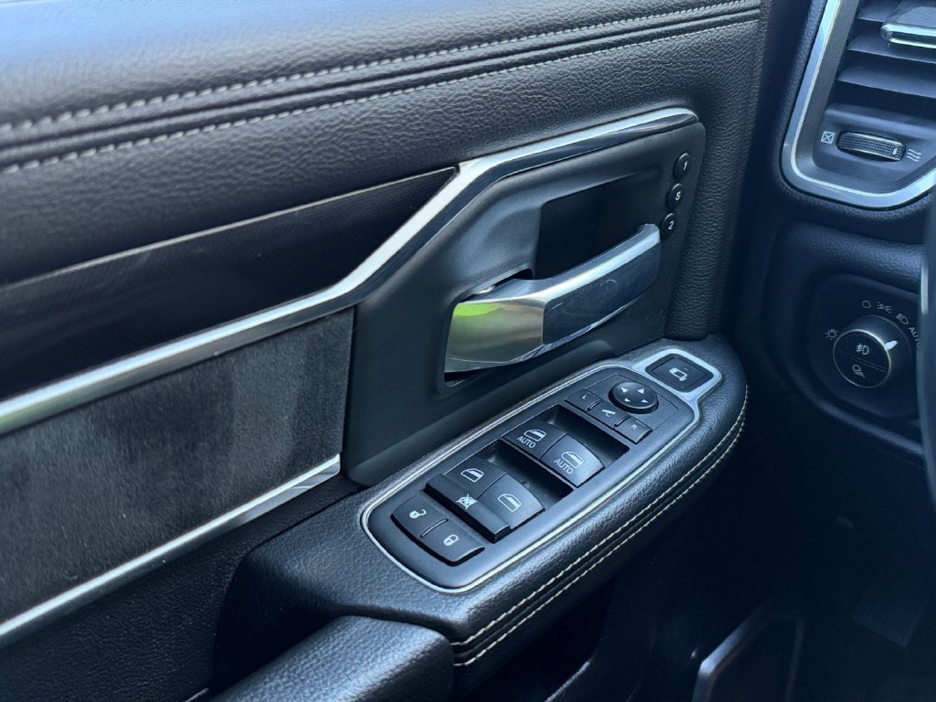 Used 2020 RAM 3500 Laramie AWD/4WD image 25
