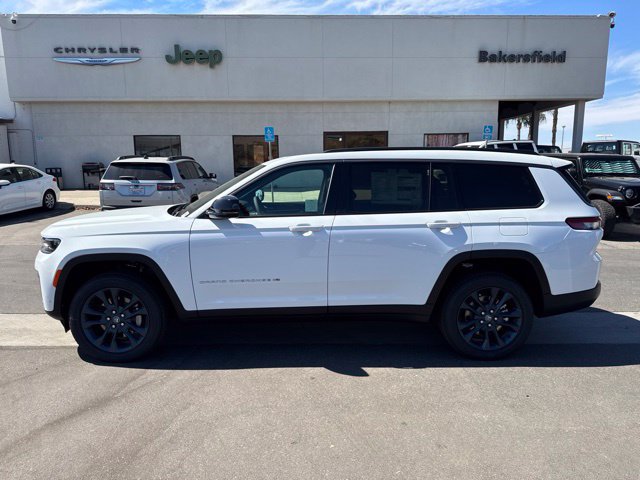 New 2026 Jeep Grand Cherokee L Limited AWD/4WD image 2
