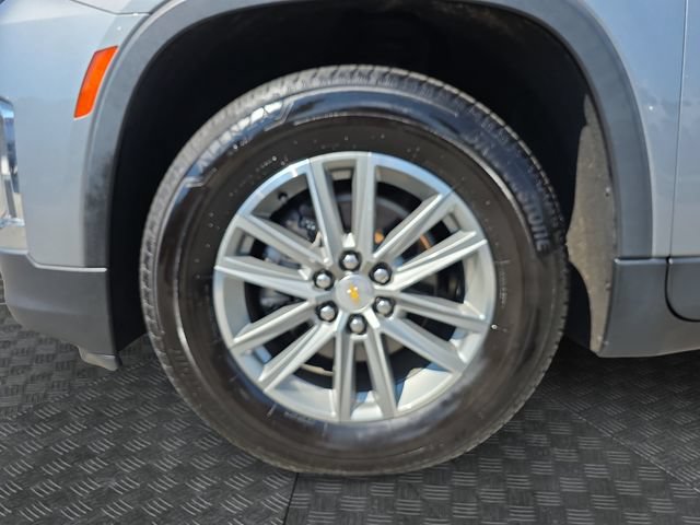 Used 2023 Chevrolet Traverse LT AWD/4WD image 36