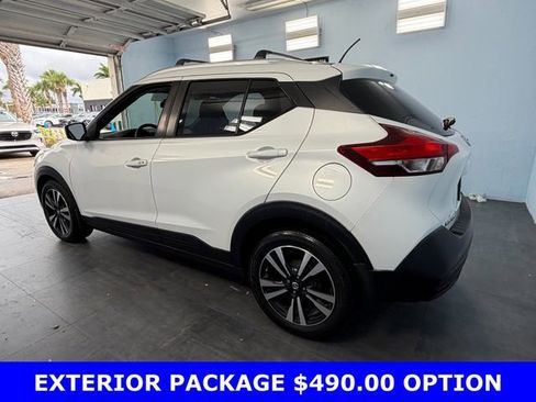 Used 2018 Nissan Kicks SV w/ Exterior Package FWD image 9