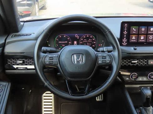 Used 2023 Honda Accord Sport image 17